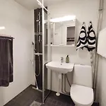 Appartamento Cozy 1br With Balcony, Free Wifi And Parking