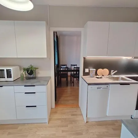 Cozy 1br With Balcony, Free Wifi And Parking Turku