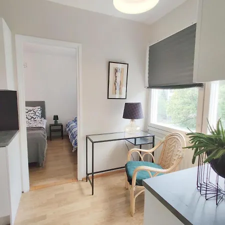 Cozy 1br With Balcony, Free Wifi And Parking アパート